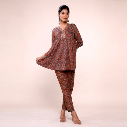 Cotton Printed Kurta & Pant Co-ord Set for Women | Ethnic V-Neck Casual Wear