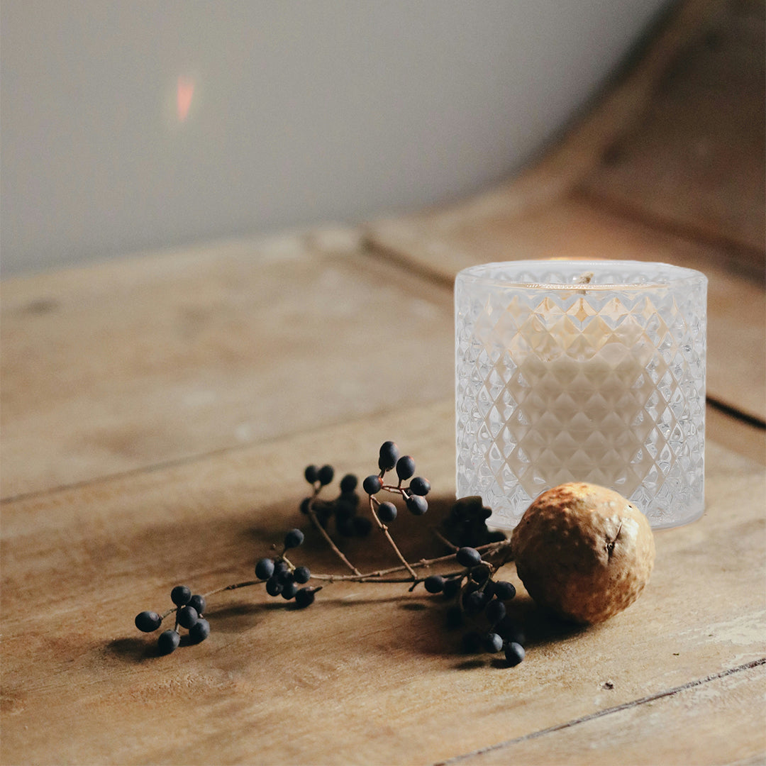 artkart Elegant Earthen Beauty Candles - Lifestyle Image of artkart Elegant Earthen Beauty Candles 